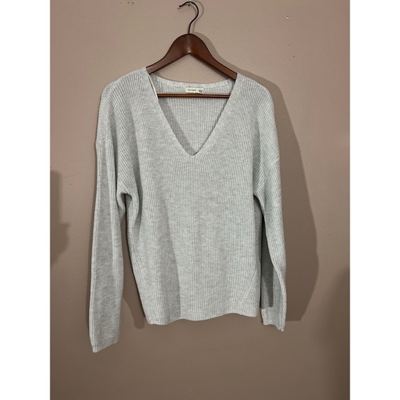 Gray V-Neck Women's Sweater - Picture 1 of 3